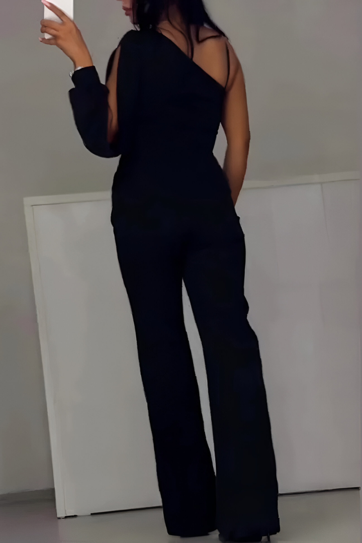 Phoebe – Modern Wide-Leg Jumpsuit