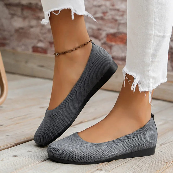 Emily™ – Breathable Orthopedic Shoes
